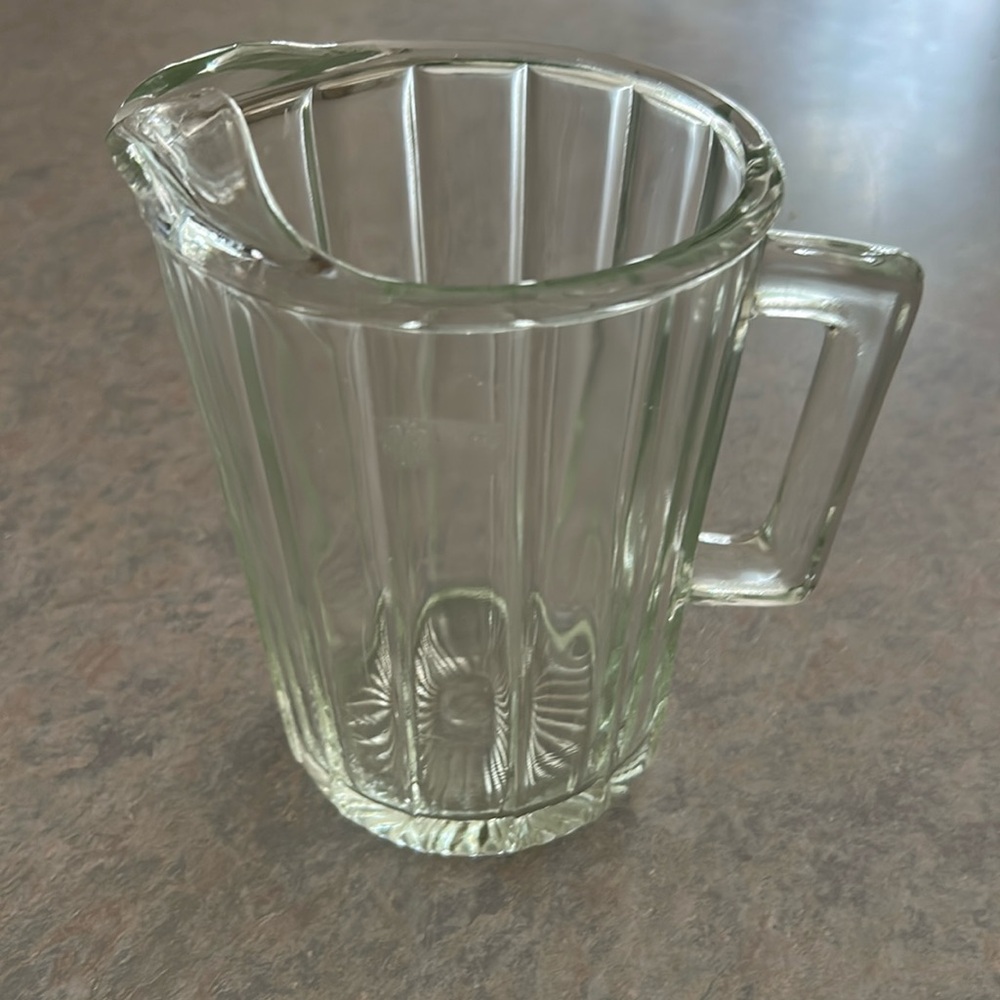 Vintage Clear Glass Pitcher. Restaurant style perfect condition.